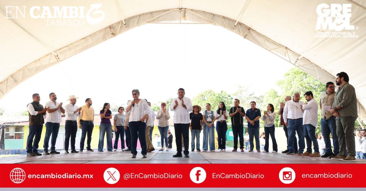 Llegan hasta Cuatro Poblados, Balancán los servicios del Gobierno del Pueblo
