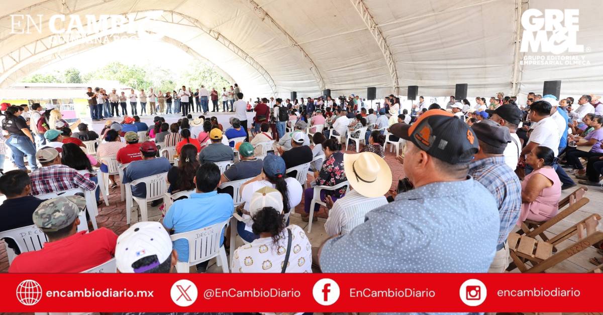 Llegan hasta Cuatro Poblados, Balancán los servicios del Gobierno del Pueblo