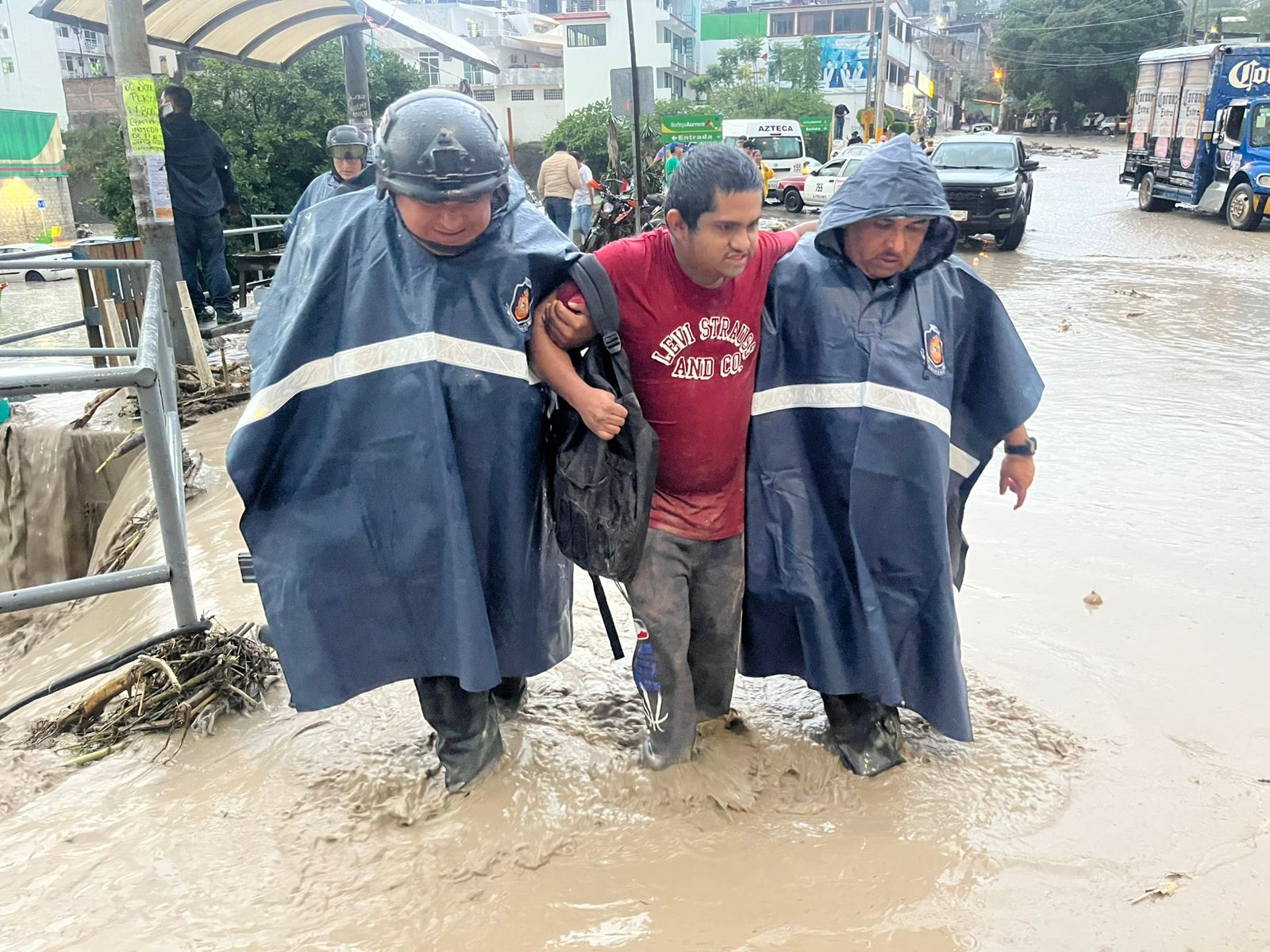 Tormenta azota Chilpancingo: caos total en minutos