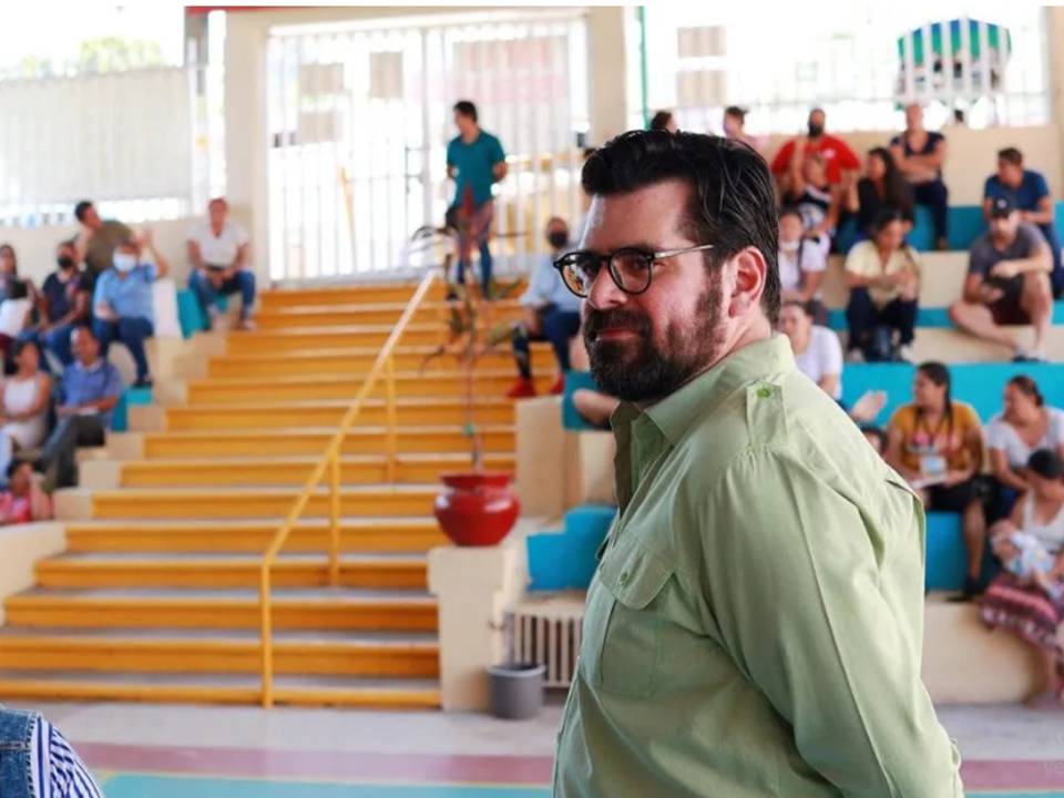 Daniel Casasús y sus propuestas educativas en Tabasco: ¡Transformación escolar sin precedentes!