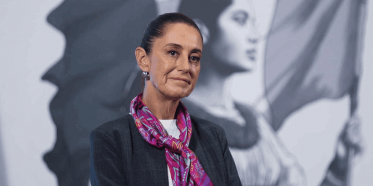 Estable la alta popularidad de Sheinbaum tras 10 meses de gobierno
