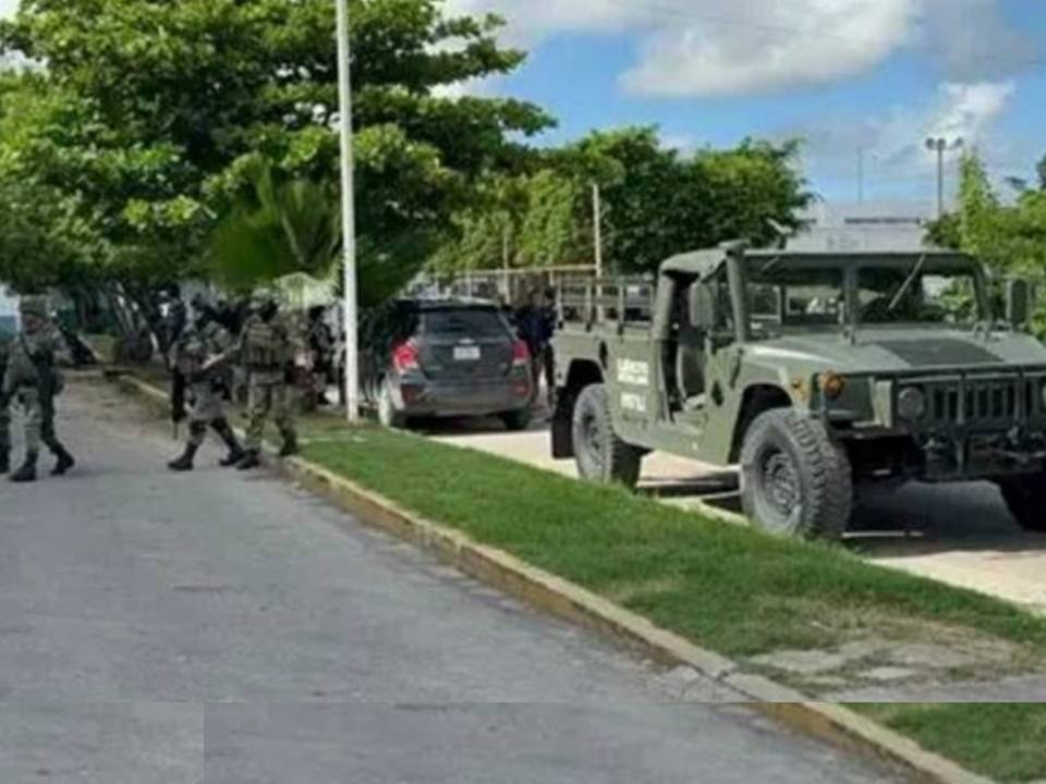 Aseguran 100 paquetes de droga en Limones: operativo Sedena, Marina, GN y Policía Estatal