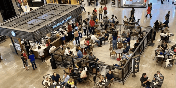 En peligro 400 negocios por fallas graves tras explosión en la Plaza Altabrisa