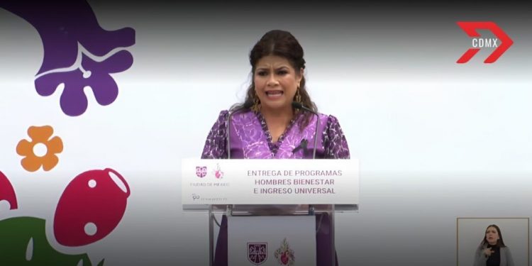 Clara Brugada lanza apoyos para de 30