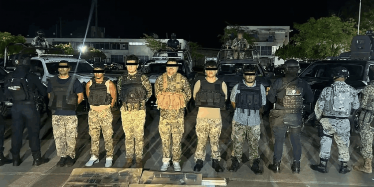 Seis detenidos en operativo en Comalcalco: hallan arsenal