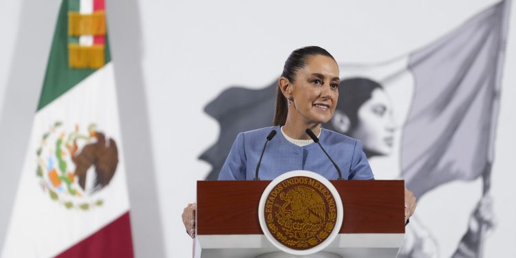 Iberdrola se va de México