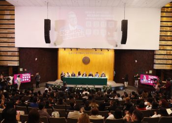 Morena daría al PVEM presidencia