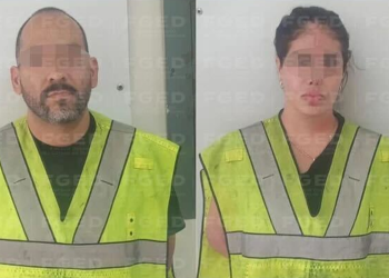 Detienen a madre y cirujano de adolescente que murió tras cirugía