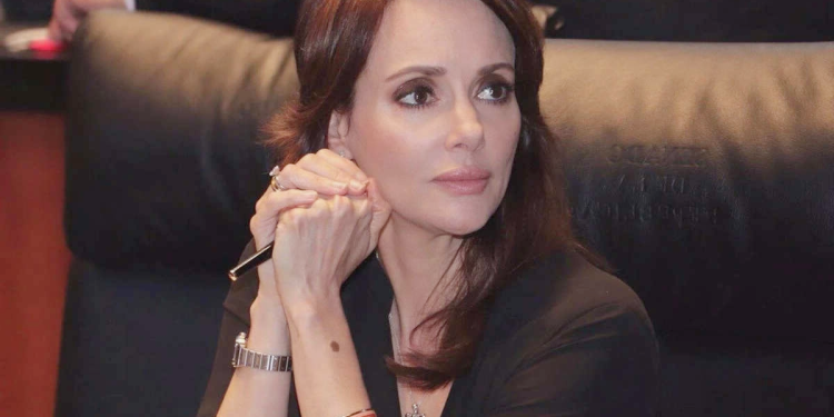 Pide Lilly Téllez pruebas toxicológicas