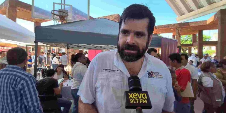 No hay conflicto por candidatura a Centro con Bracamonte, asegura Casasús