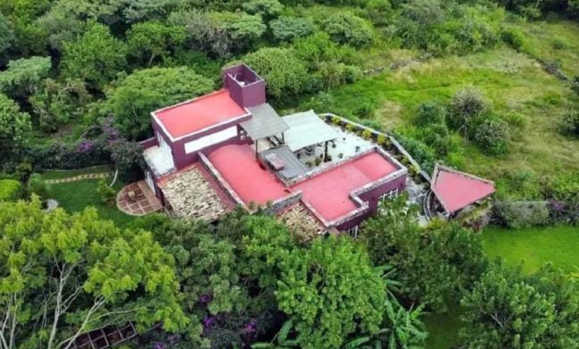 Casa de Gerardo Fernández Noroña en Tepoztlán: irregularidades en la compra