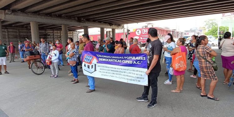 Bloqueo por inundaciones del 2007 en Villahermosa