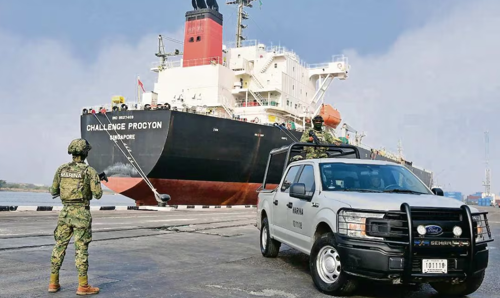 Investigaciones sobre daño al erario por huachicol fiscal