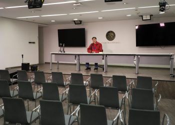 conferencia de prensa de Fernández Noroña