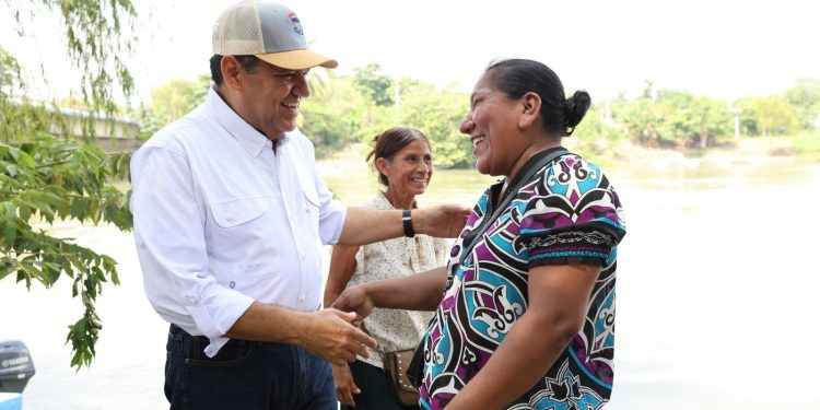 Programas sociales y productivos fortalecen la economía