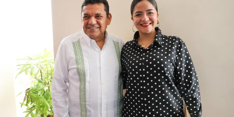 Deja Fernando Vázquez Rosas la titularidad de la Oficina de la Gubernatura, es sustituido por Sylvia Aylin Olvera Pérez