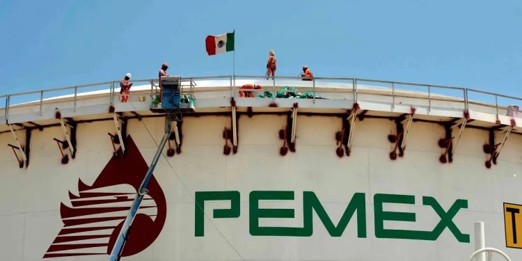 Envío de petróleo de México a Cuba