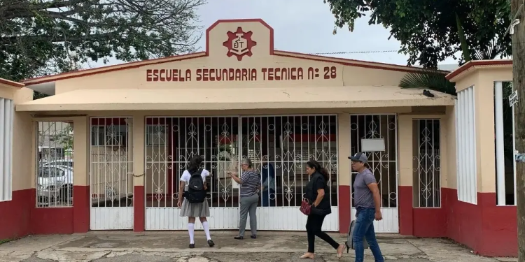 CEDH expediente de oficio en Secundaria Técnica 28