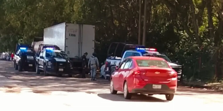 Atacan a taxista Villahermosa: Escapa de balazos