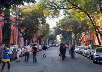 Temblor fuerte en la CDMX con daños menores