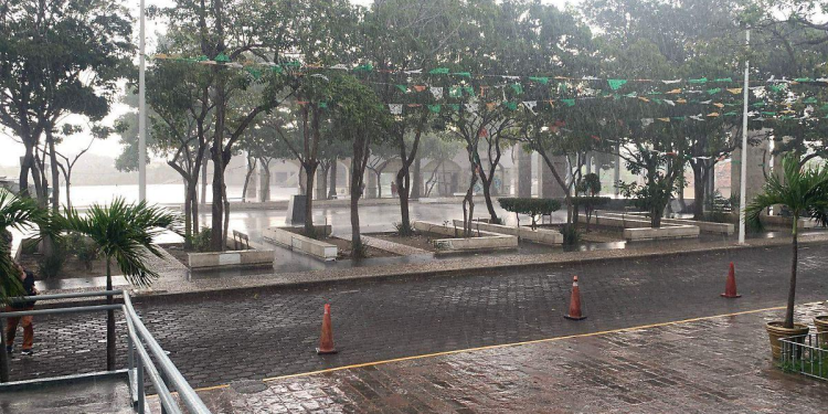 Lluvias Fuertes Tabasco: Alertas por Frente Frío 33
