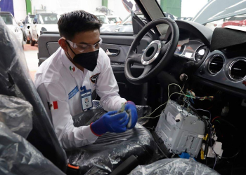 Exportación de autos repunta en México pese a retos