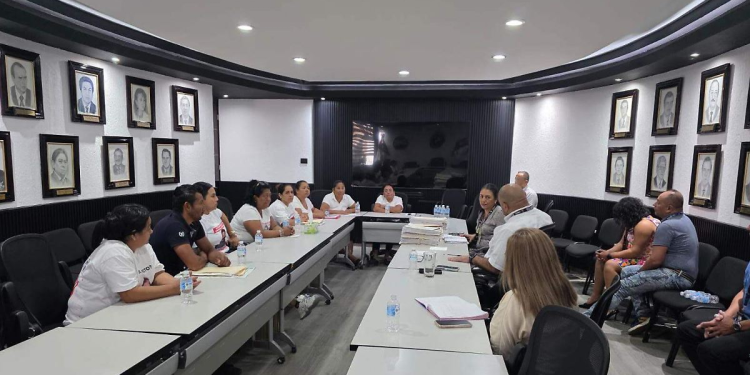 FGE Tabasco personas desaparecidas: Protestas y fosas