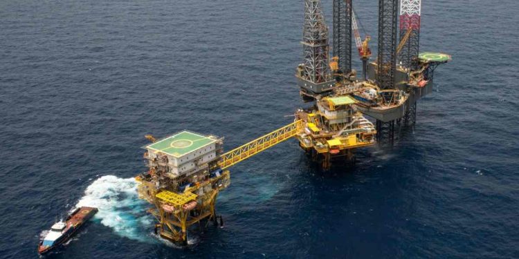 robo a plataformas de Pemex en 2025