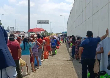 CRESET: Protestas por Ingreso Lento en Visitas