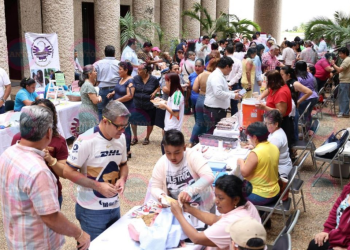 Mercadito Inclusivo Emprende en Grande