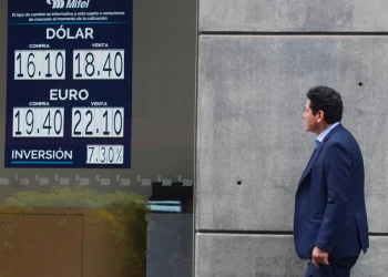 Depreciación Peso Mexicano Llega a 17.9320