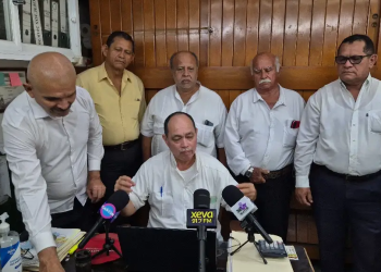 radio taxis Villahermosa denuncian despojo y hackeo