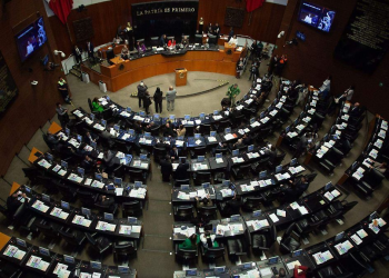 Pensiones doradas: Senado aprueba tope millonario