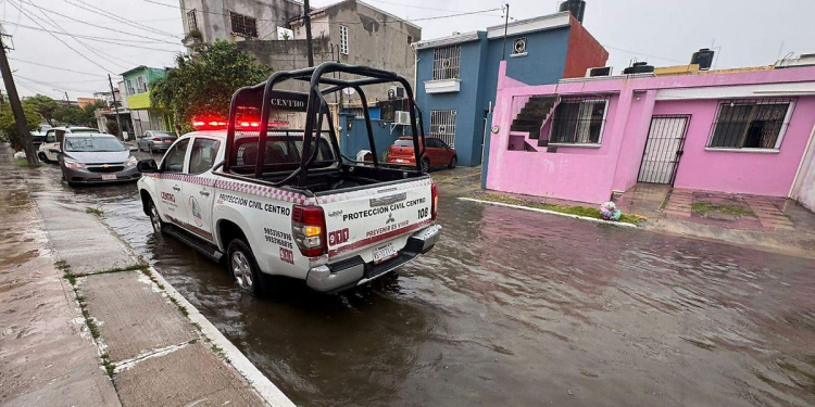 Lluvias en Centro: Encharcamientos por Frente Frío 41