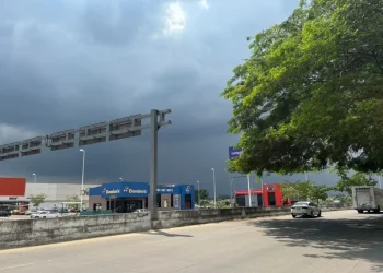 Chubascos Tabasco frente frío 45: Calor persiste