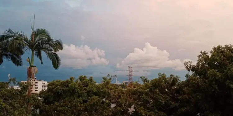 Calor en Tabasco: 35°C y Lluvias Aisladas Miércoles