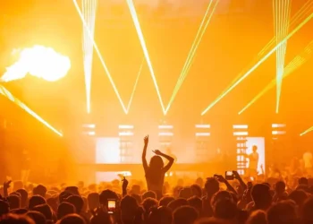 Secretaría de Turismo Tabasco advierte sobre fraudes en accesos a conciertos gratuitos del Foro Tabasco