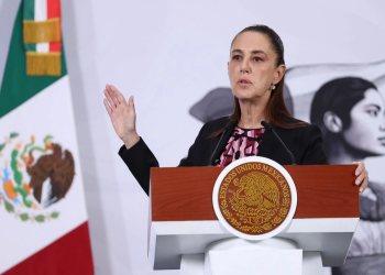 postura del papa León XIV