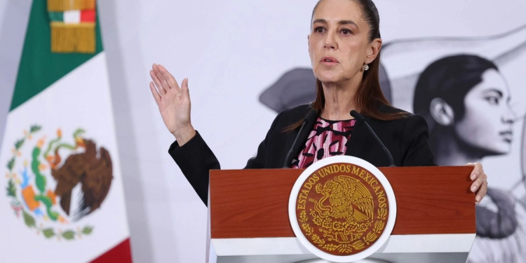 postura del papa León XIV