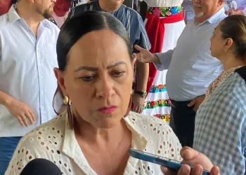 Reubicación estudiantes Refinería Olmeca: Opción voluntaria