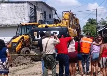 Obrero sepultado Tenosique: Tragedia en obra