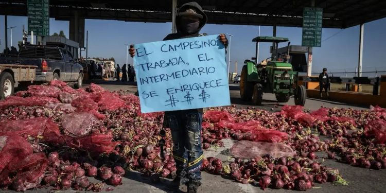 autopistas bloqueadas en México