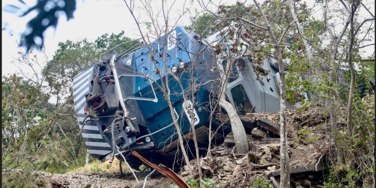 FGR acredita culpabilidad del maquinista y conductor por accidente del Tren Interoceánico