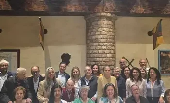 Arturo Núñez Jiménez reaparece en festejo CDMX