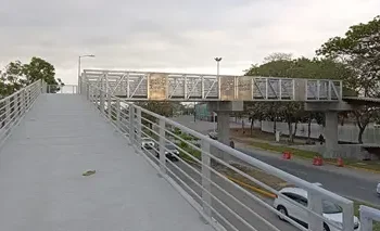 puente peatonal Parque Tabasco: Inversión y Detalles