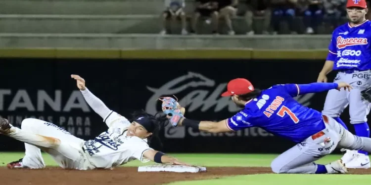 Olmecas de Tabasco vence a Tigres de Quintana Roo 6-0 en casa