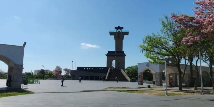 Tabasco registra clima caluroso con chubascos este viernes