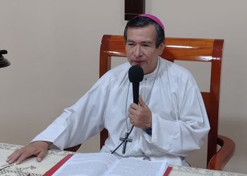 Iglesia Católica en Tabasco: Obispo y padre ‘Tiktokero’ celebran a las madres