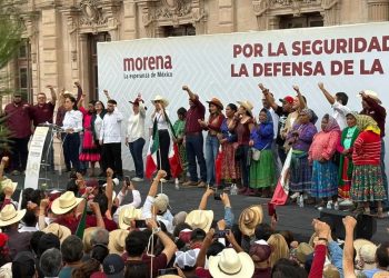 firmas para la solicitud de juicio político contra Maru Campos