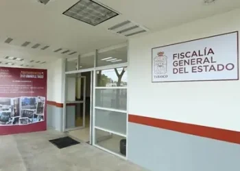 Detienen a Luis Daniel "N" por ejercicio ilícito del servicio público